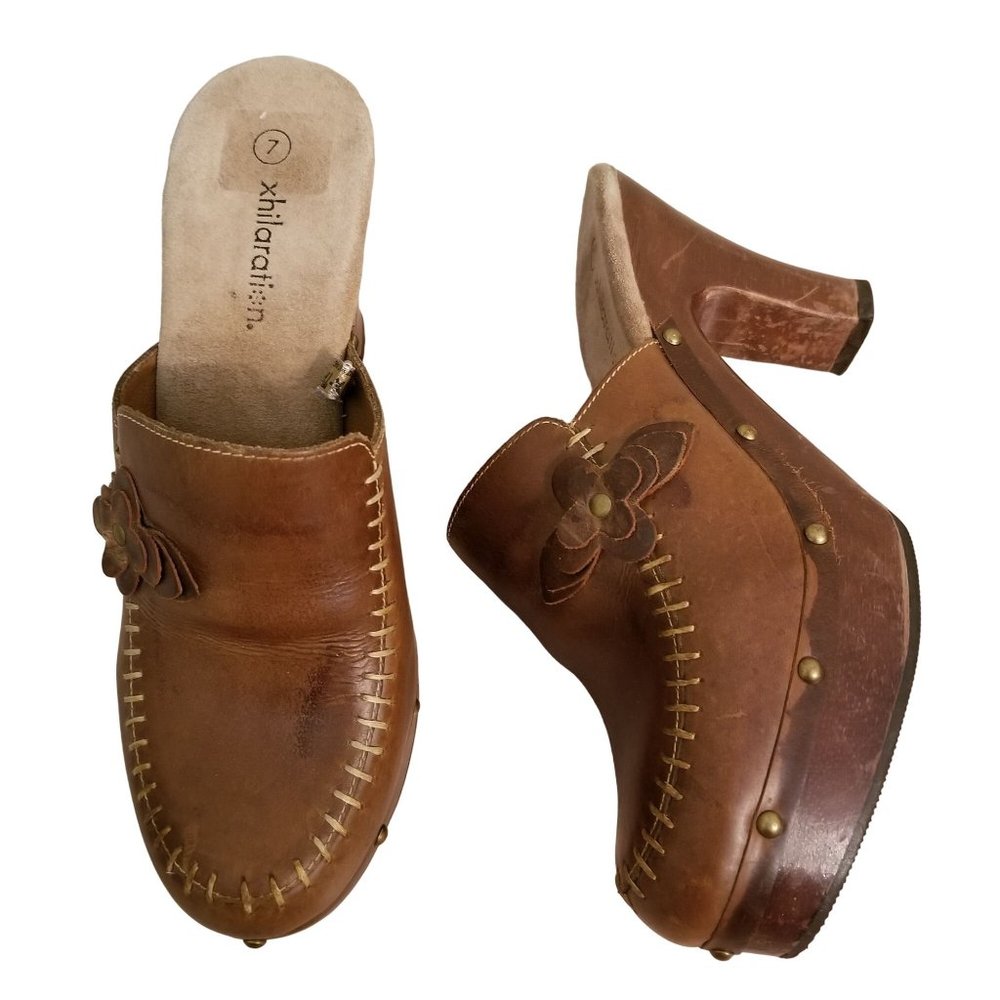 Xhilaration 7 Leather Chunky Mules 90s Y2K Platform Heels Flower Brads Granola